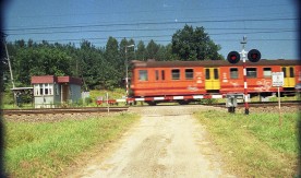 "Przejazd na linii Mława - Iłowo", 30.06.1999. Fot. J. Szeliga....